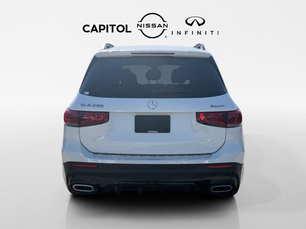 2022 Mercedes-Benz GLB