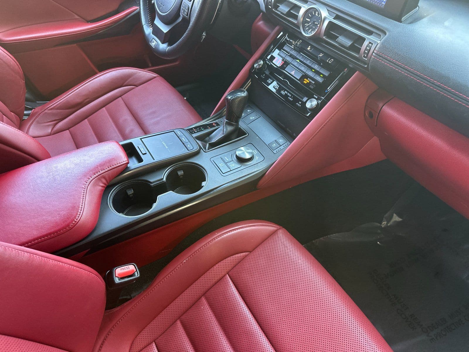 2021 Lexus IS